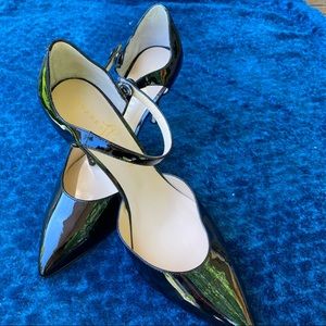 Ivana Trump, black stilettos. Dress Shoes